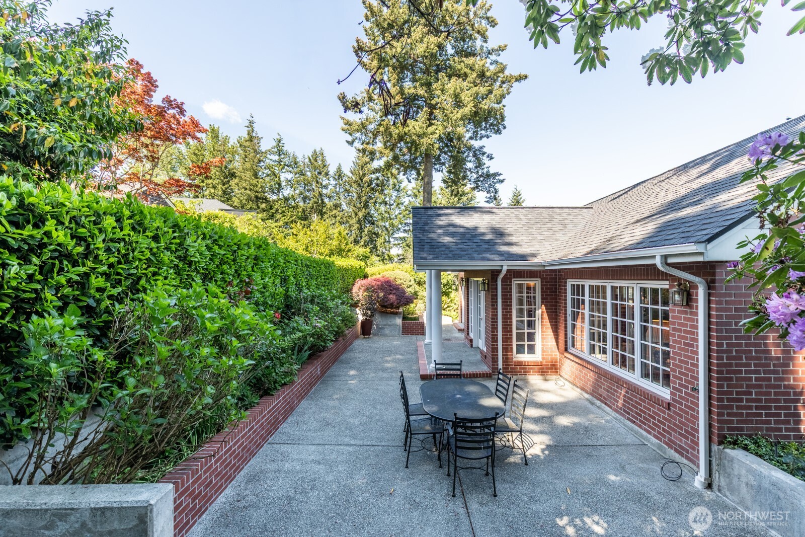 6681 Ne Windermere Road Property Photo 15