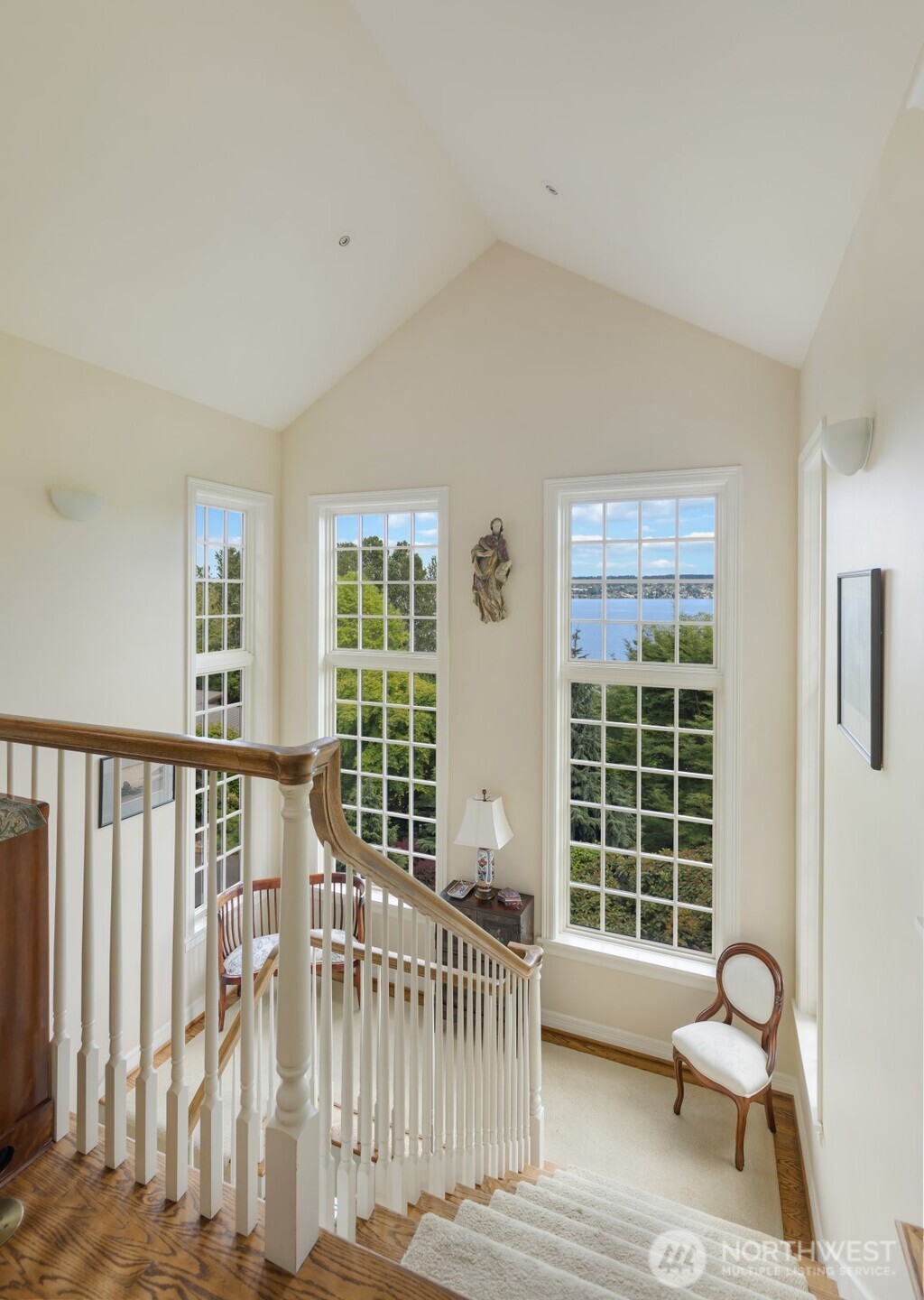 6681 Ne Windermere Road Property Photo 16