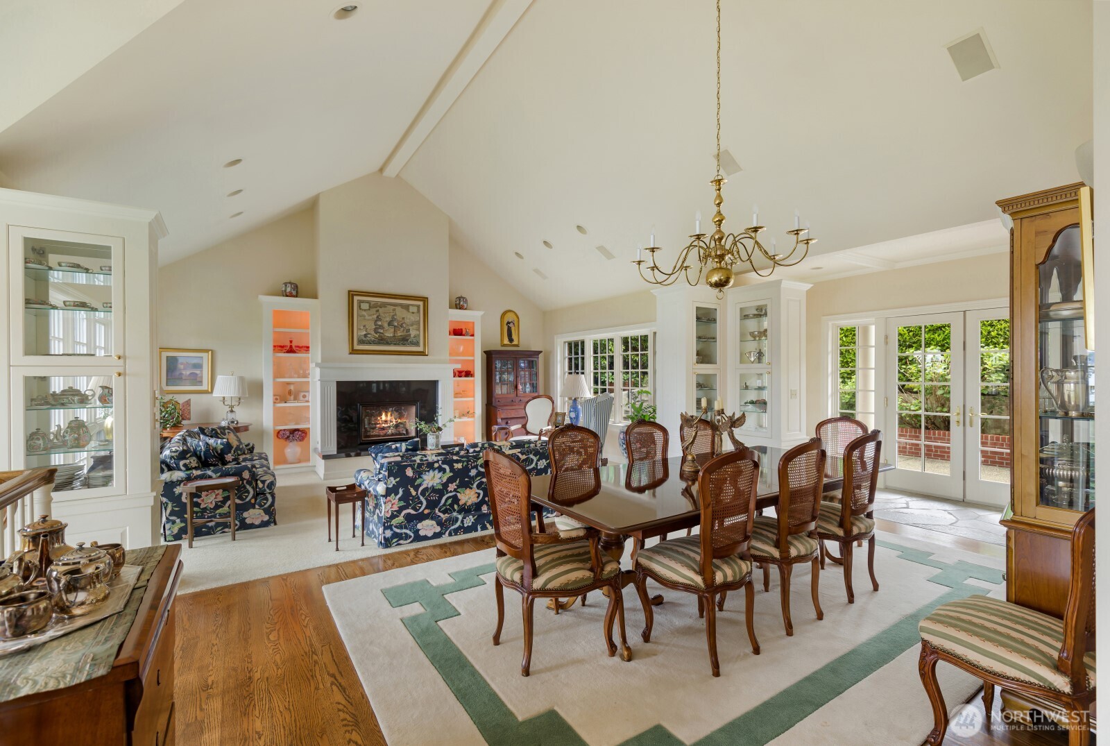 6681 Ne Windermere Road Property Photo 25