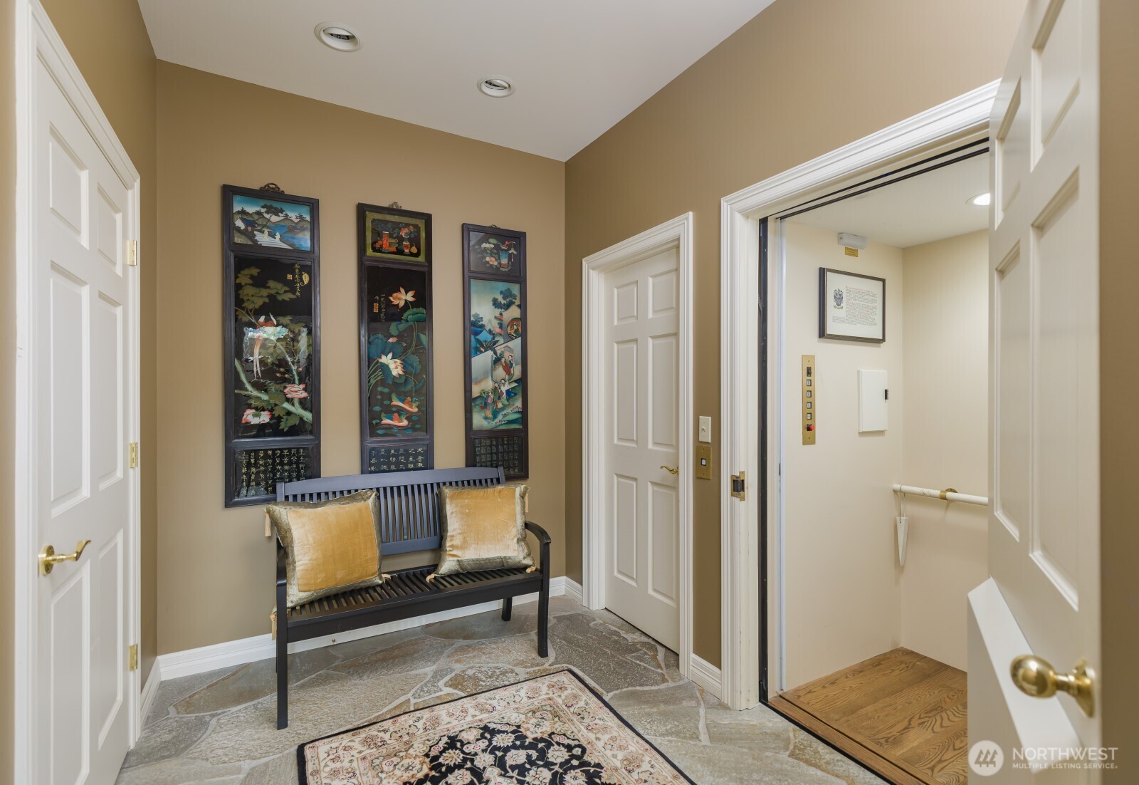 6681 Ne Windermere Road Property Photo 31