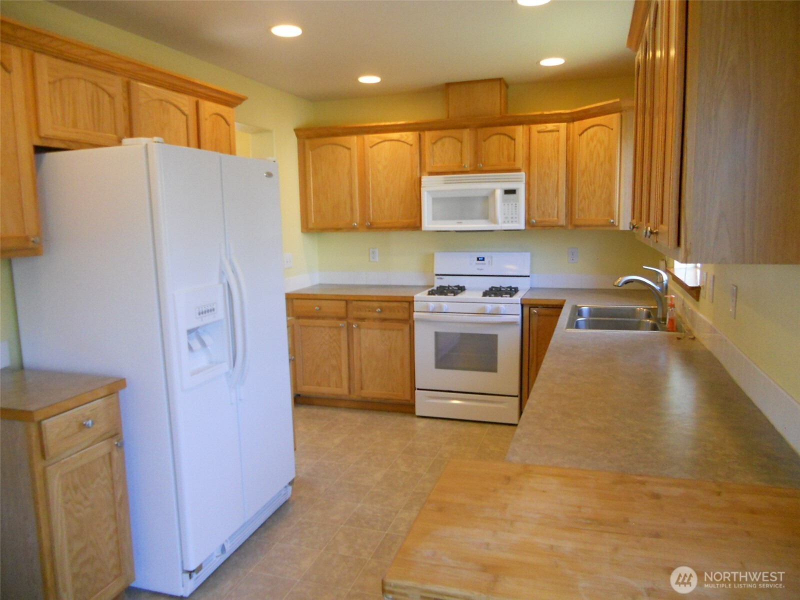 20514 66th Drive Property Photo 6