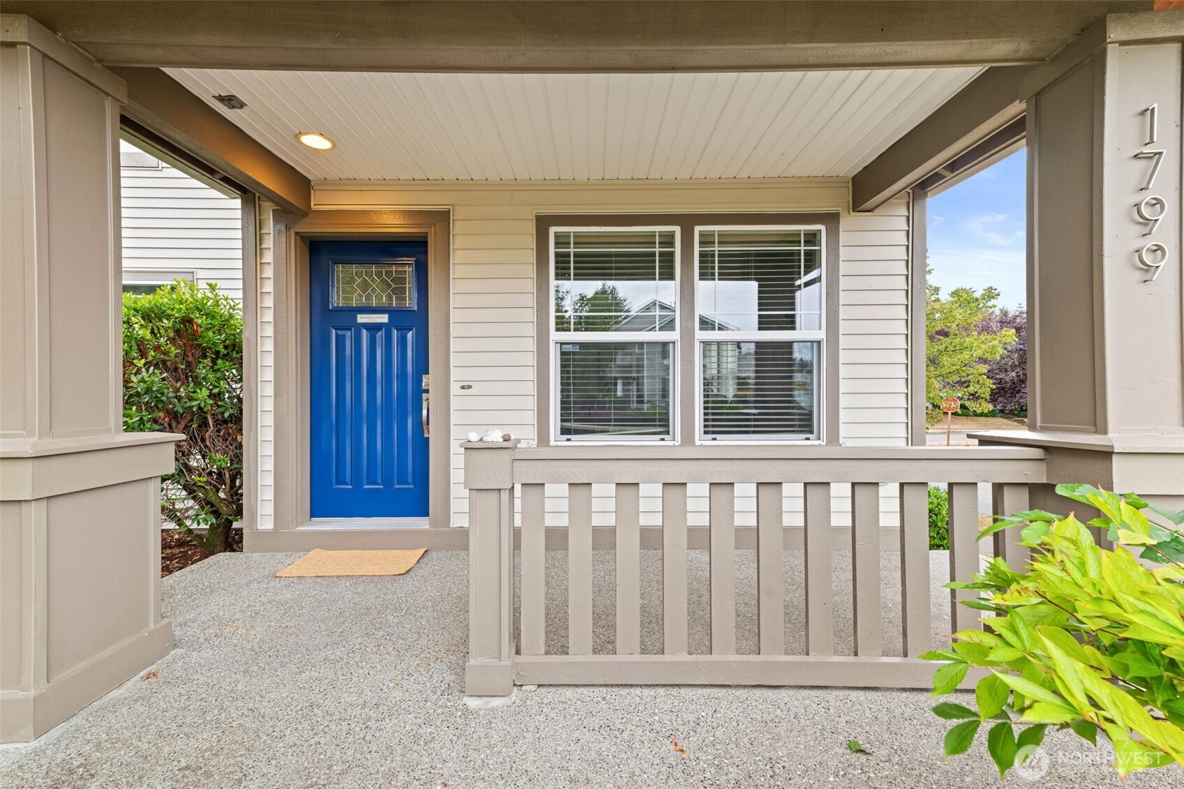 1799 Burnside Avenue Property Photo 2