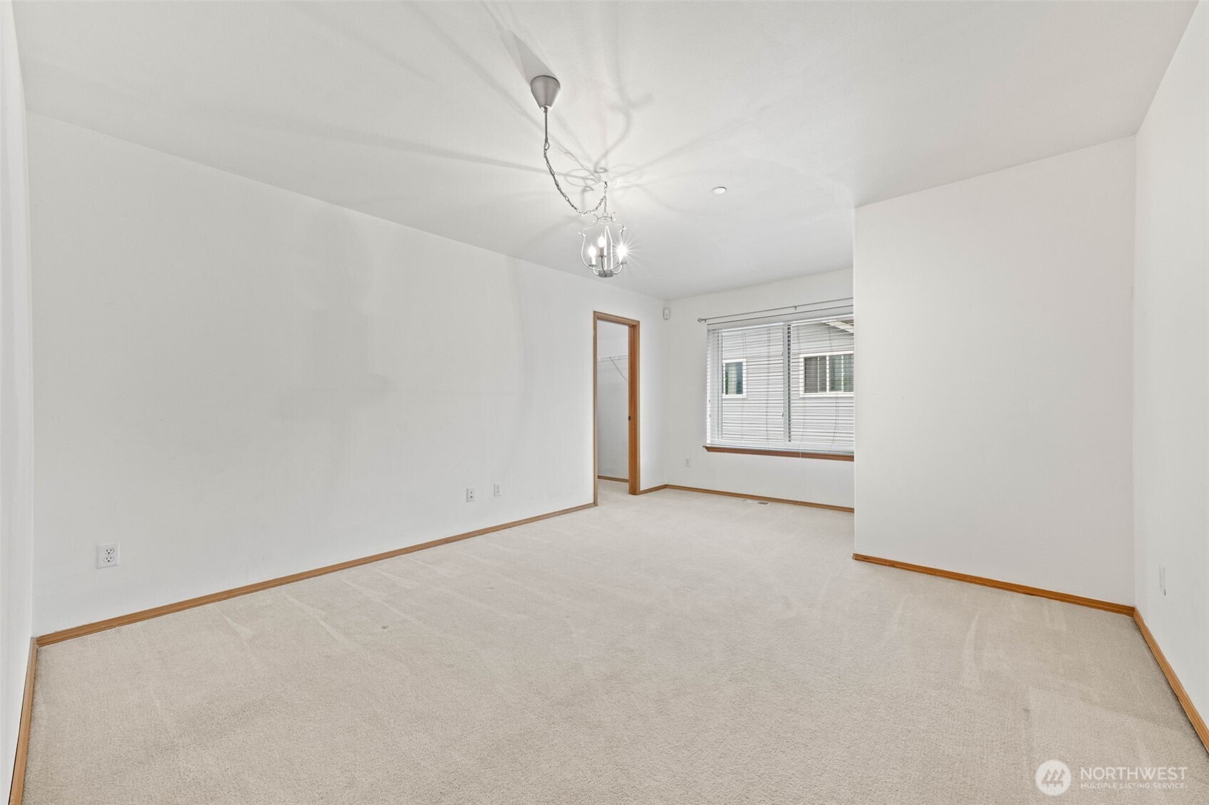 1799 Burnside Avenue Property Photo 32