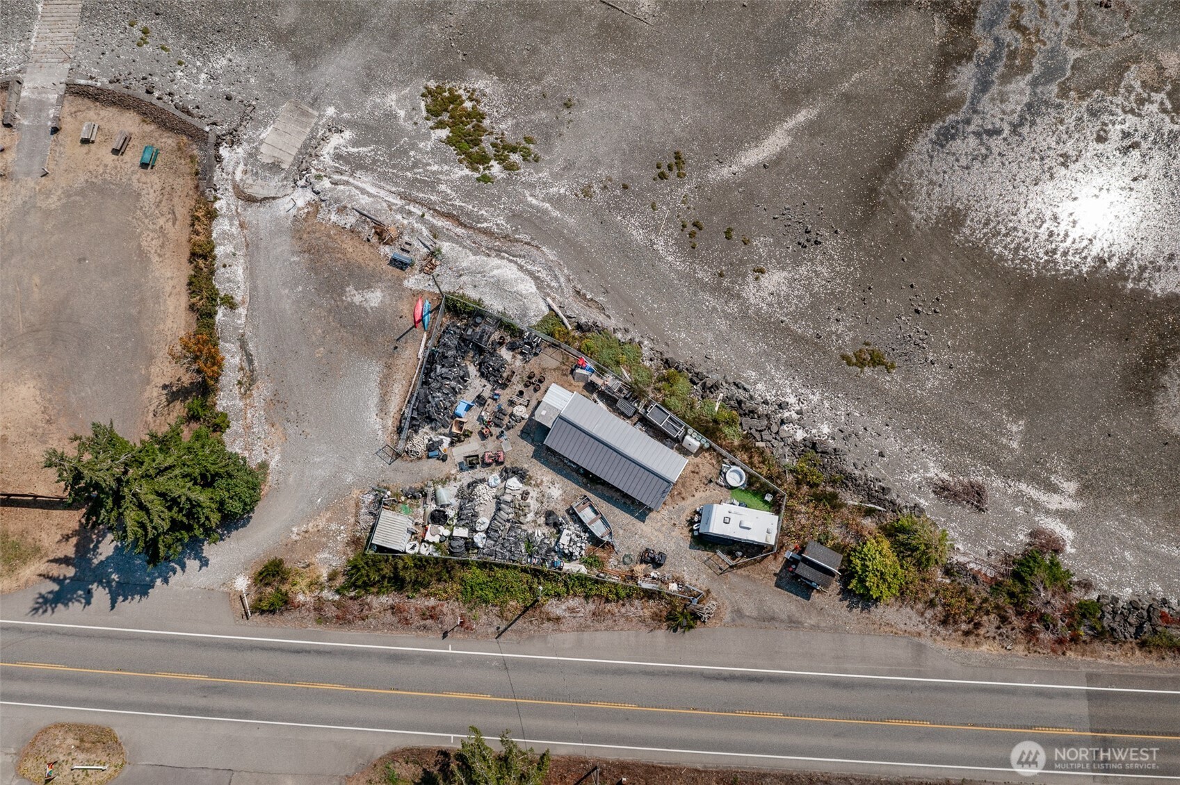34550 N Us Hwy 101 Property Photo 2