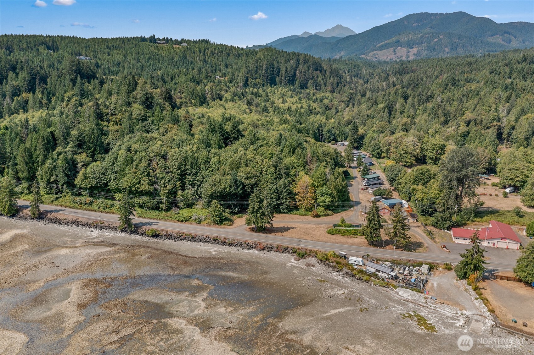 34550 N Us Hwy 101 Property Photo 3