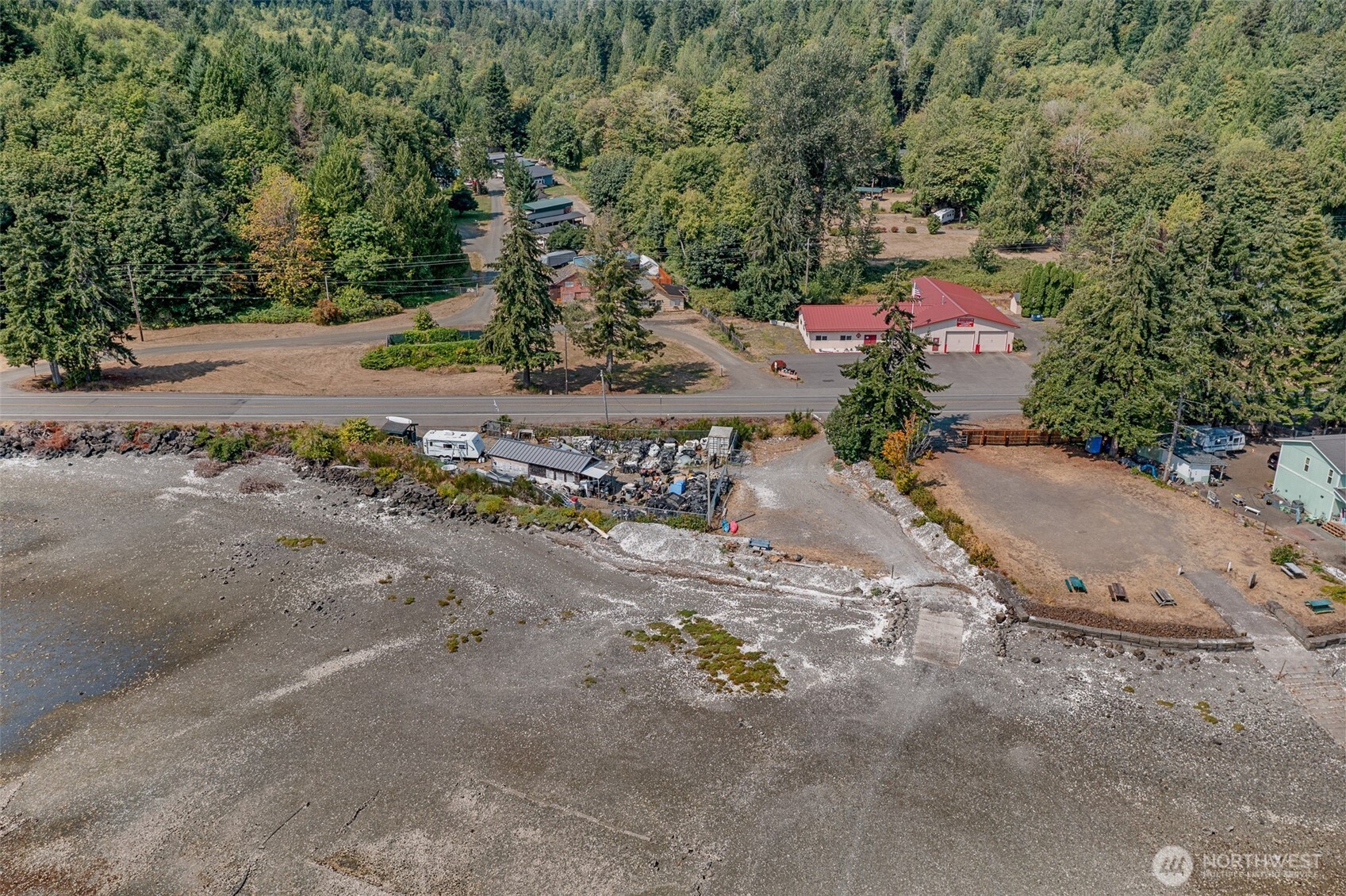 34550 N Us Hwy 101 Property Photo 4