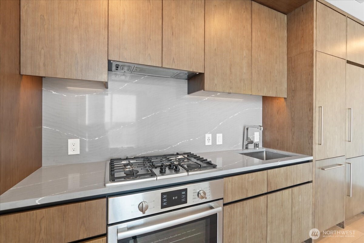121 Stewart Street 2507 Property Photo 17