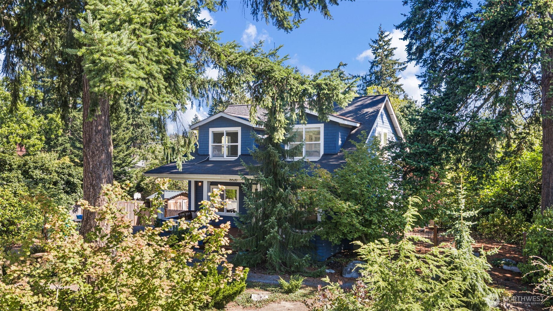 15520 Burke Avenue Property Photo 2