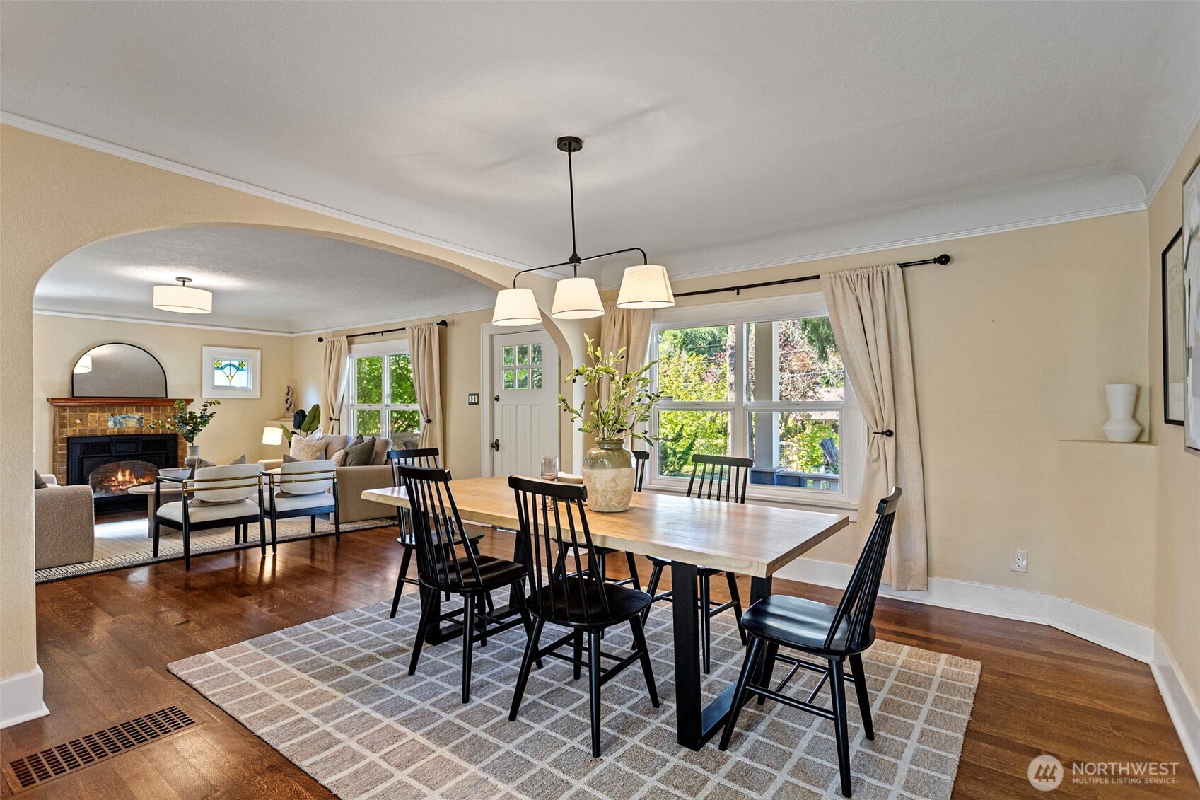 15520 Burke Avenue Property Photo 10