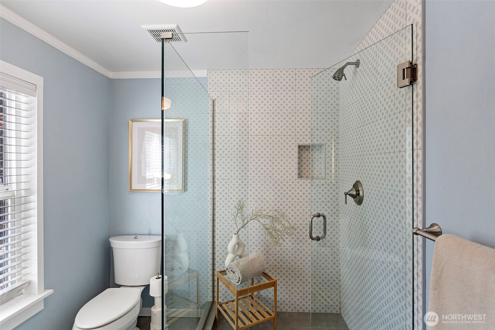 15520 Burke Avenue Property Photo 17