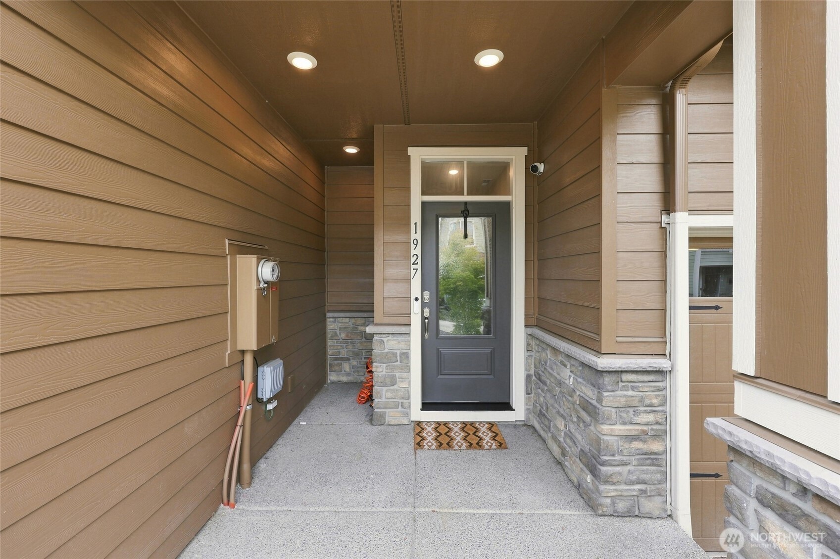 1927 Ne 101st Circle Property Photo 3