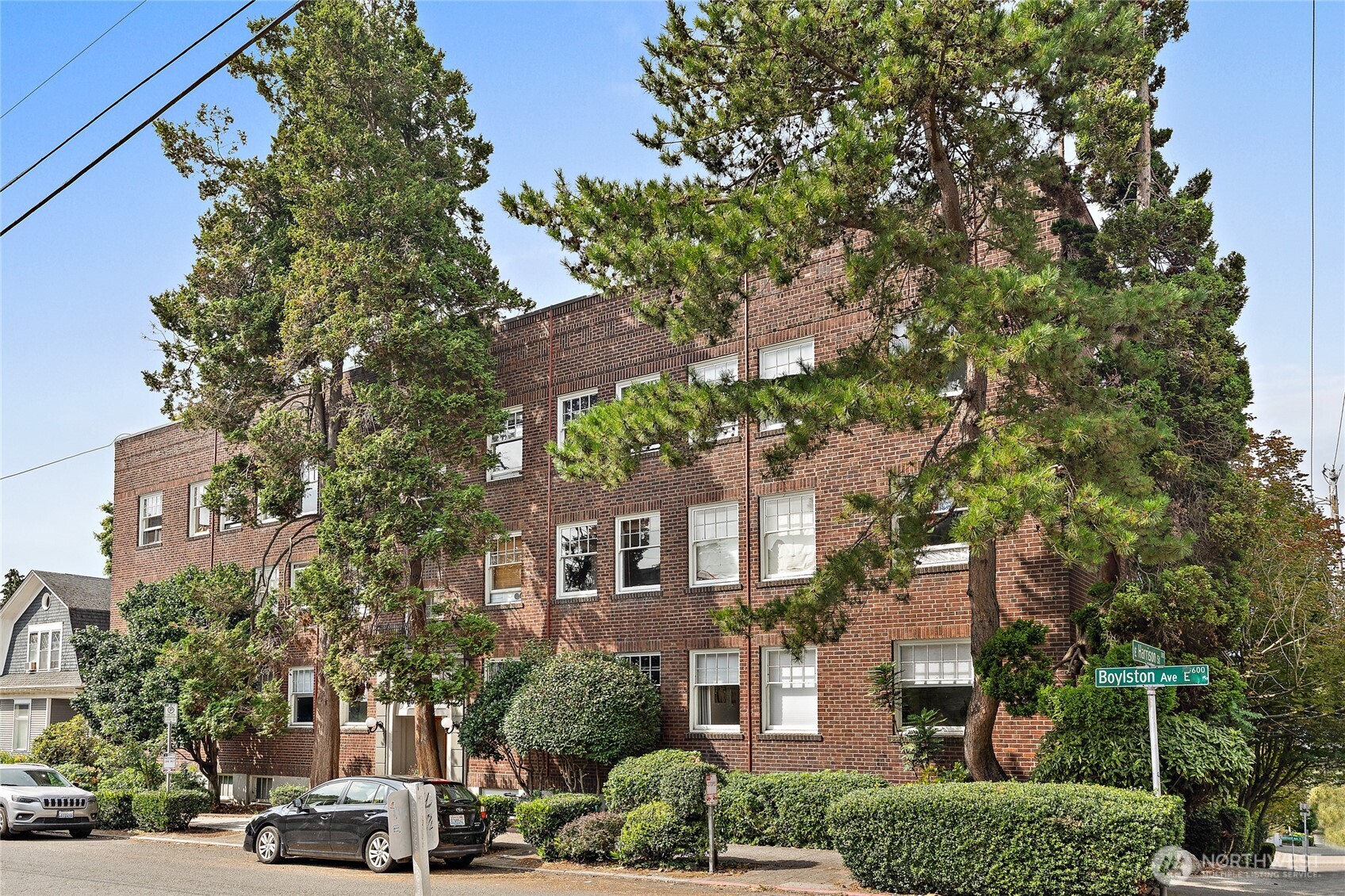 321 Boylston Avenue 404 Property Photo 1