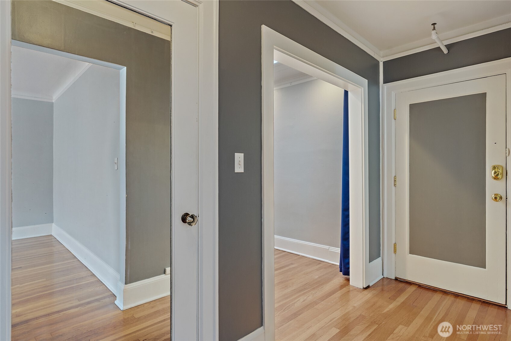 321 Boylston Avenue 404 Property Photo 13
