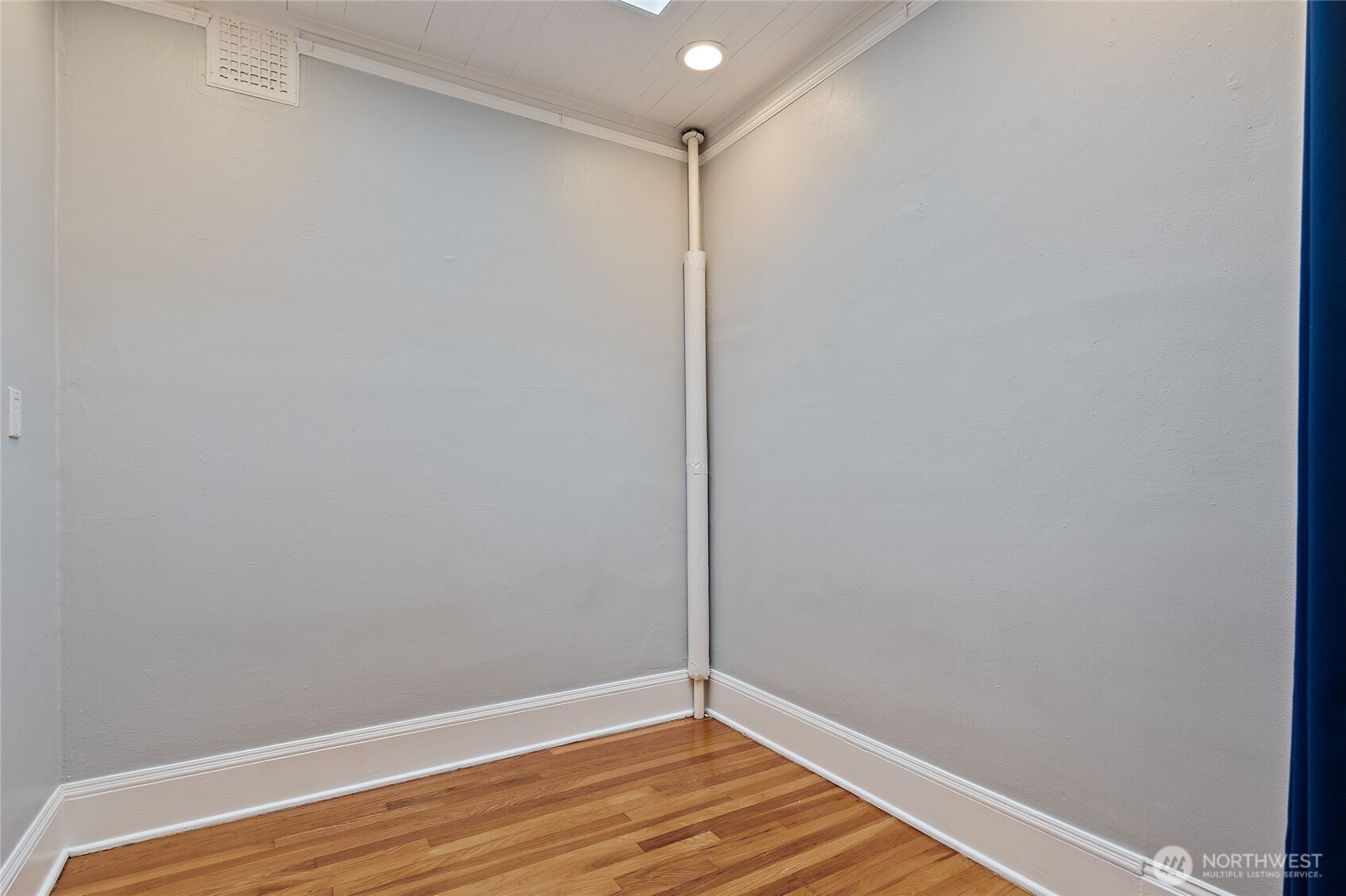 321 Boylston Avenue 404 Property Photo 14