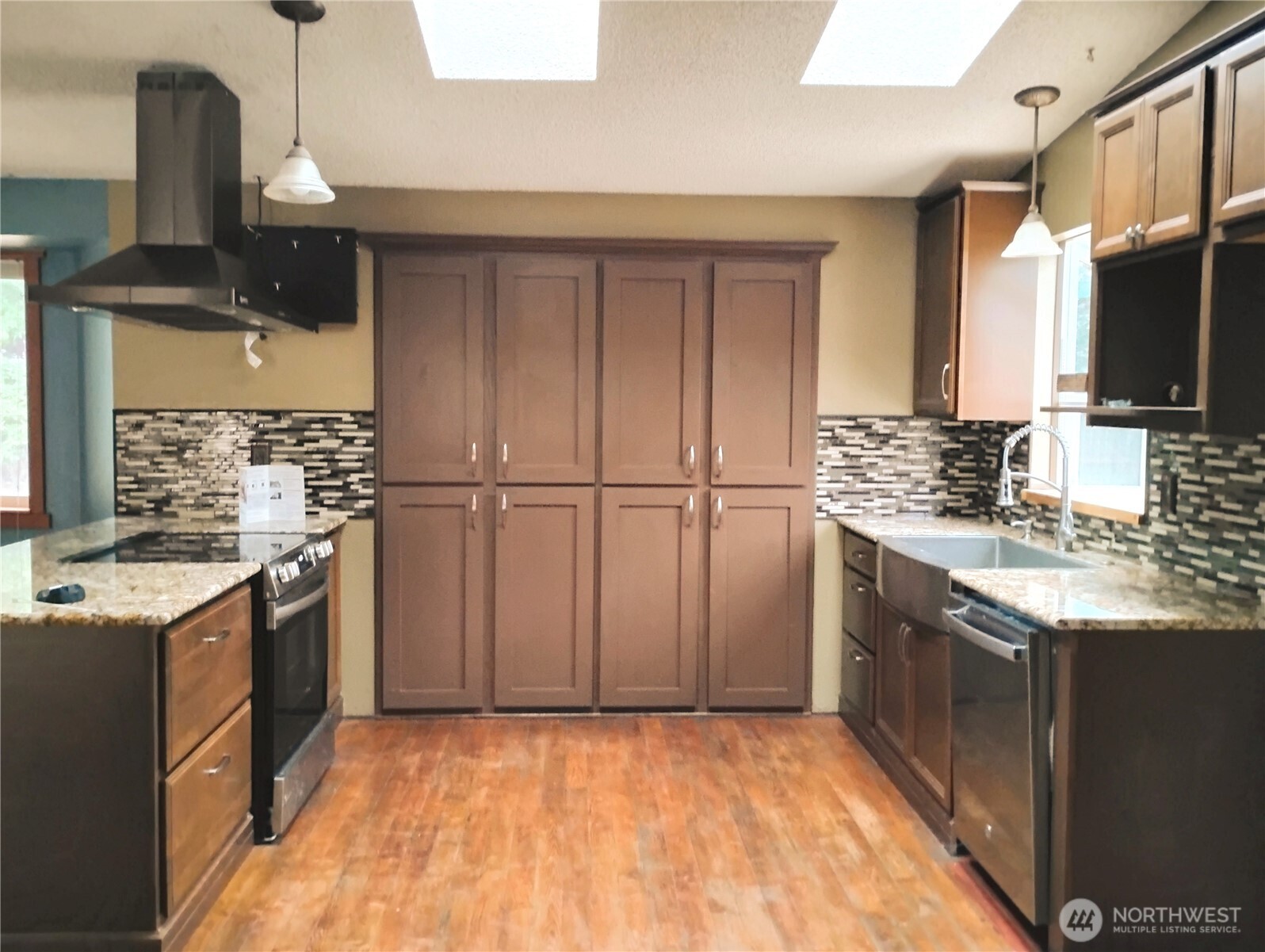 15103 Westmore Drive Property Photo 3