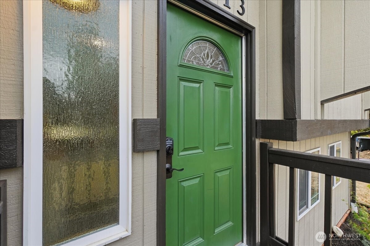 1013 187th Street Property Photo 2