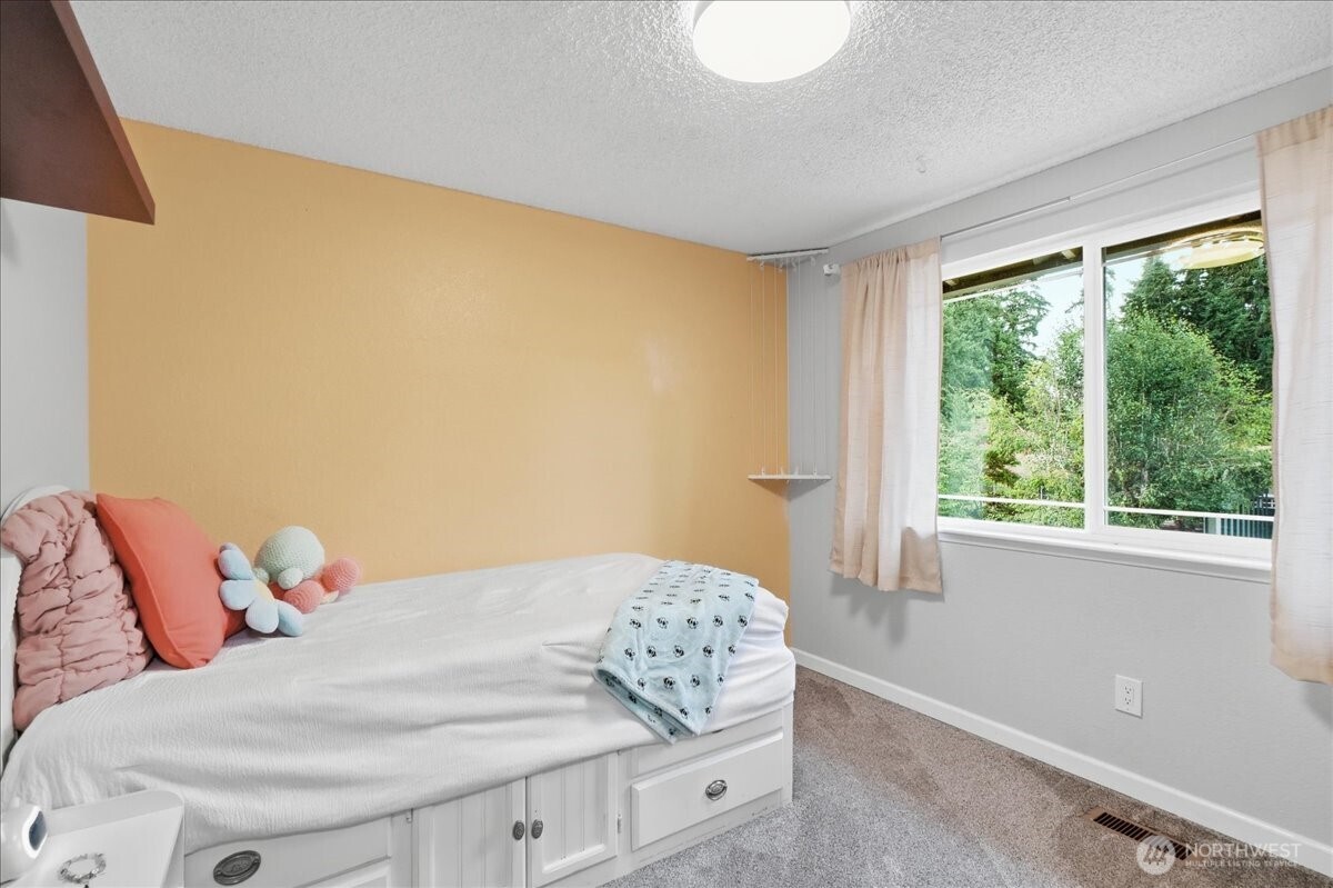 1013 187th Street Property Photo 17