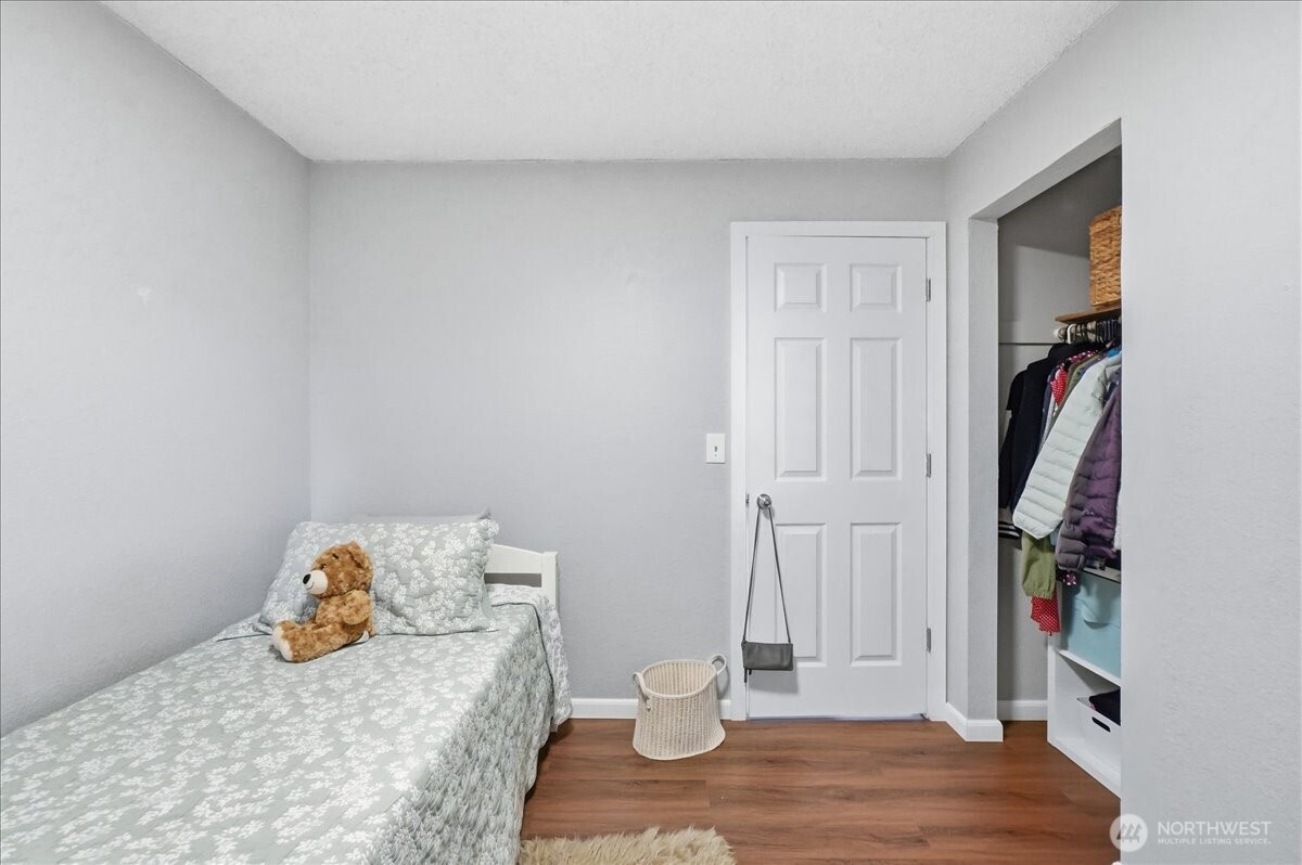 1013 187th Street Property Photo 23