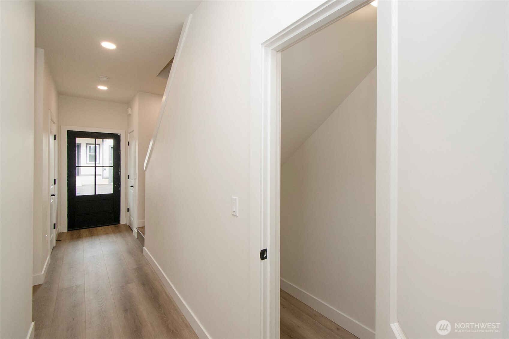 1106 W Lauridsen A Property Photo 15
