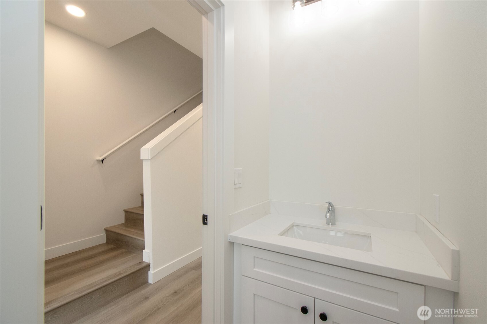1106 W Lauridsen A Property Photo 17