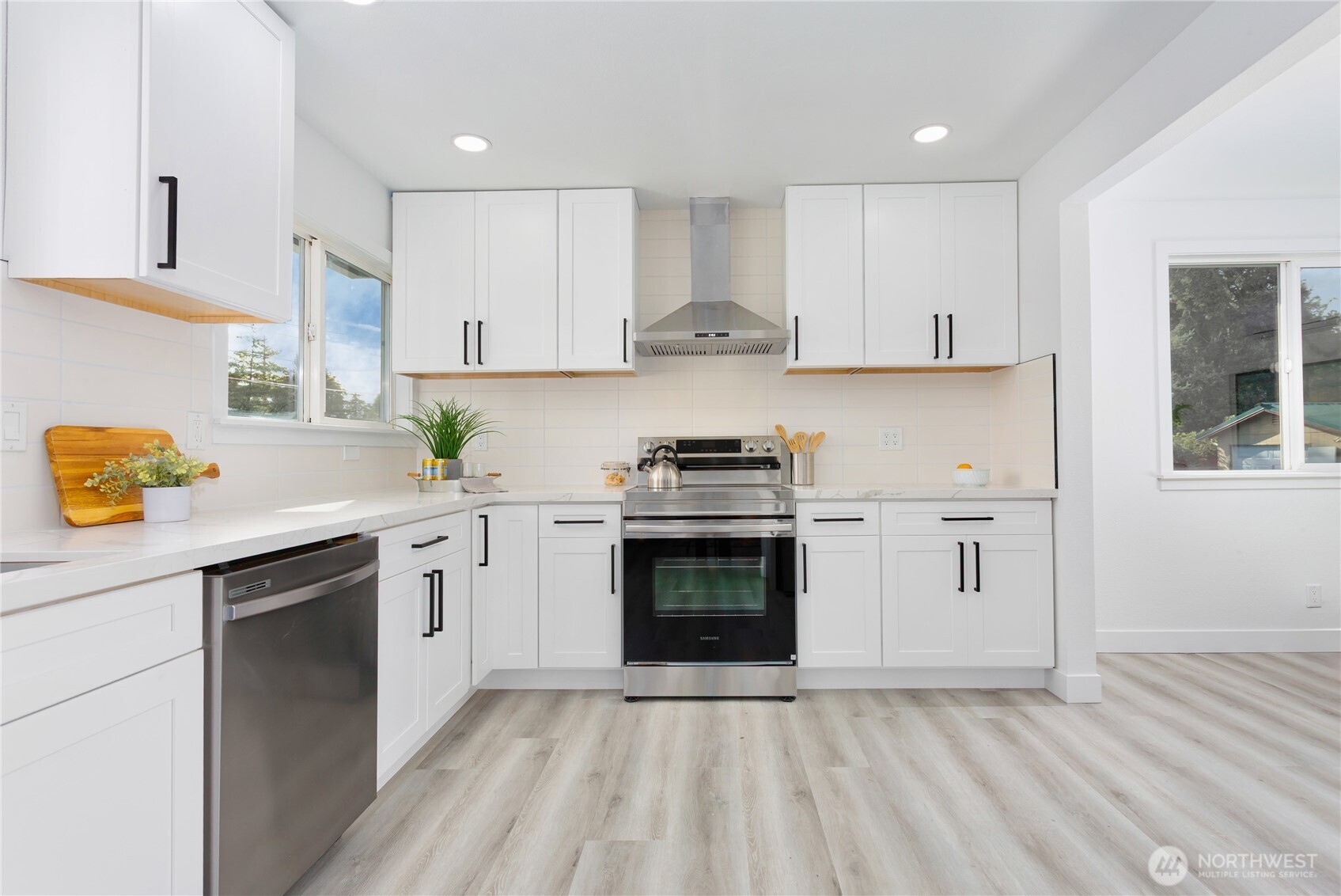 1665 S 42nd Street Property Photo 7