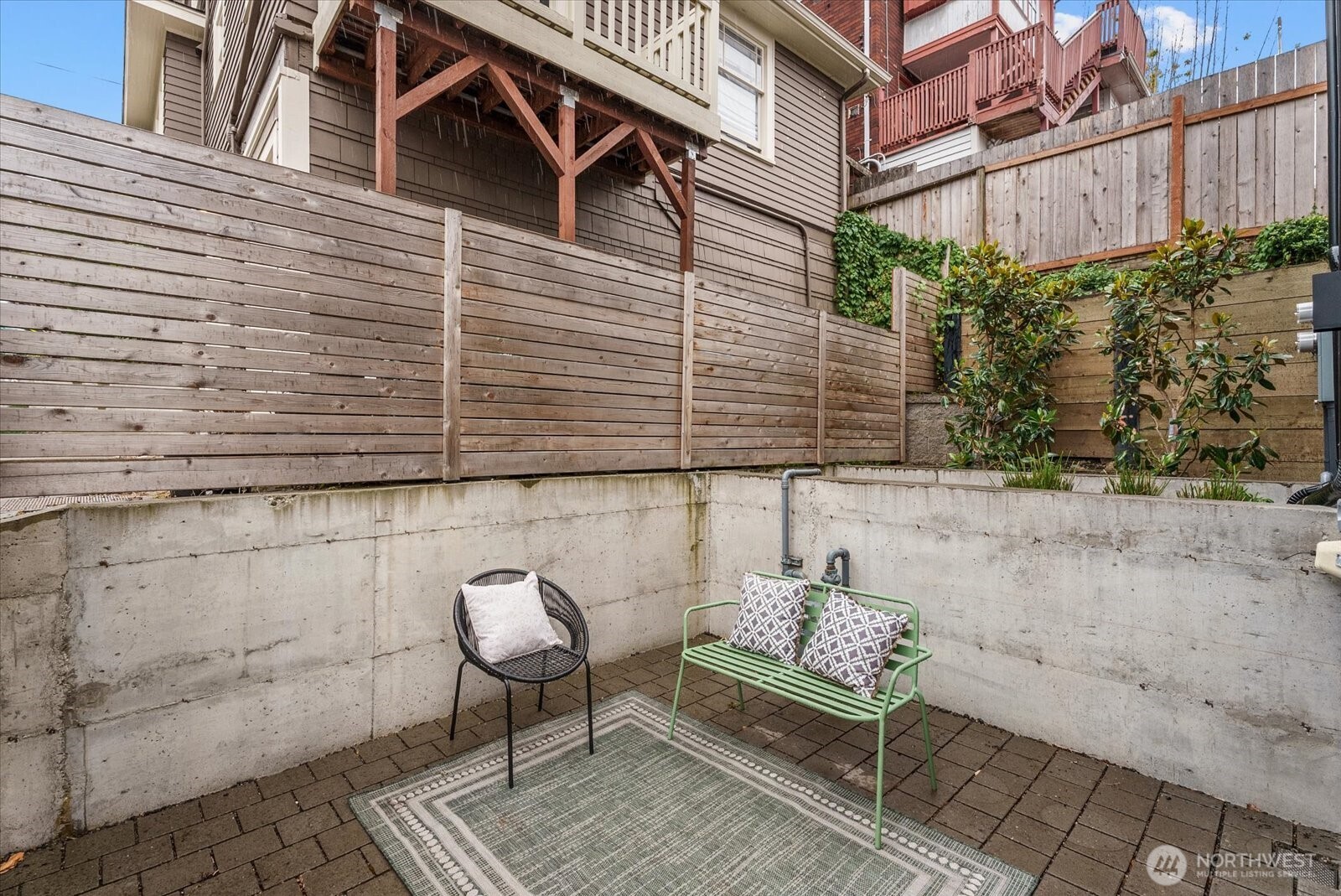 3111 Queen Anne Avenue Property Photo 9