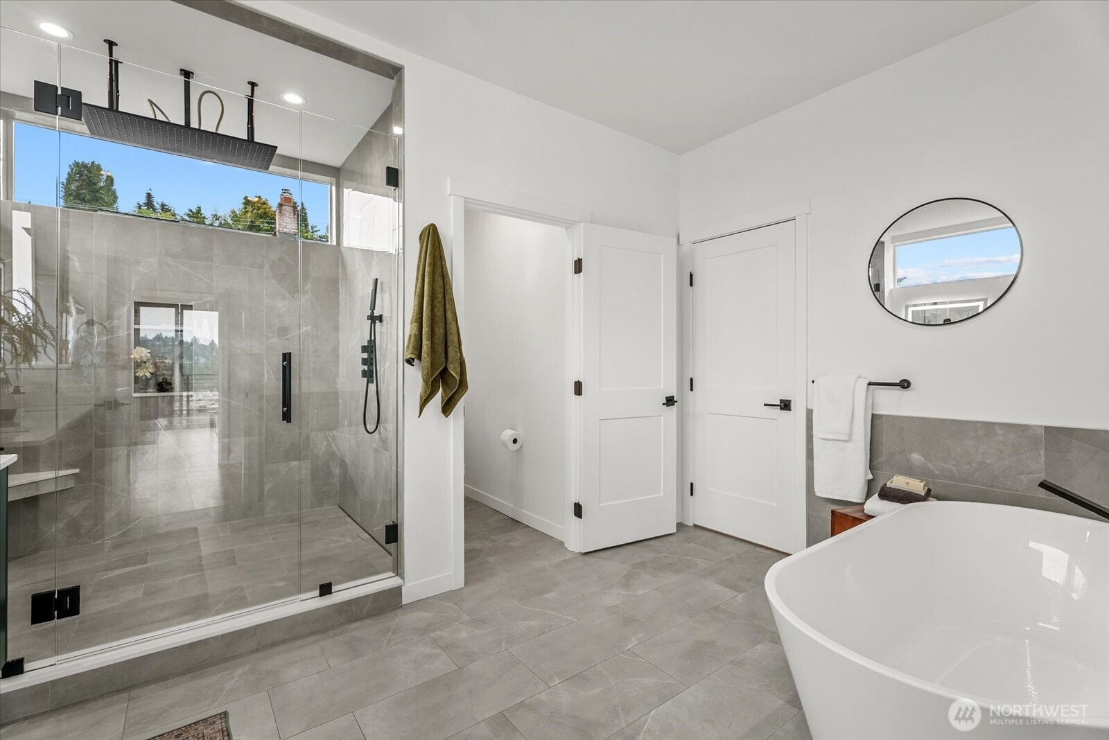 3111 Queen Anne Avenue Property Photo 19