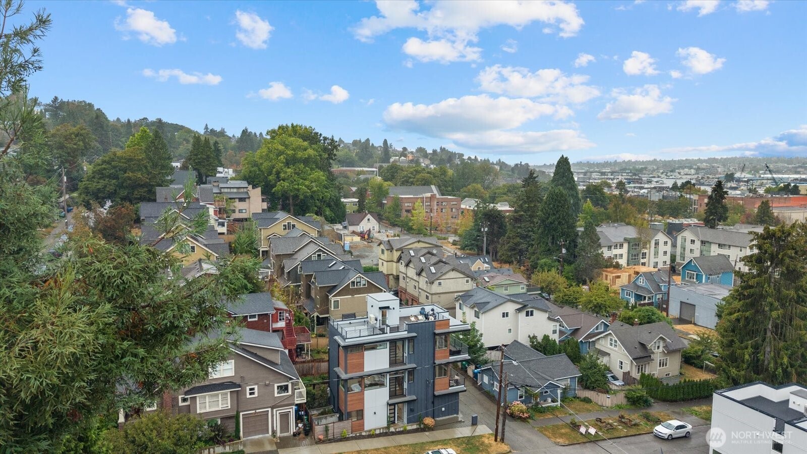 3111 Queen Anne Avenue Property Photo 37