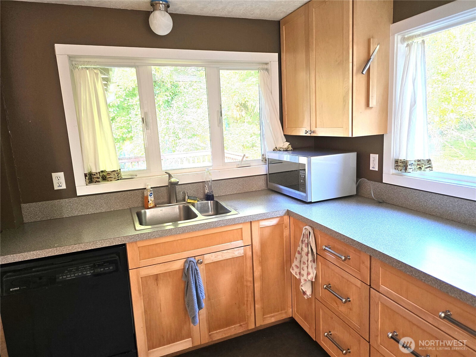 508 Cedar Street Property Photo 14