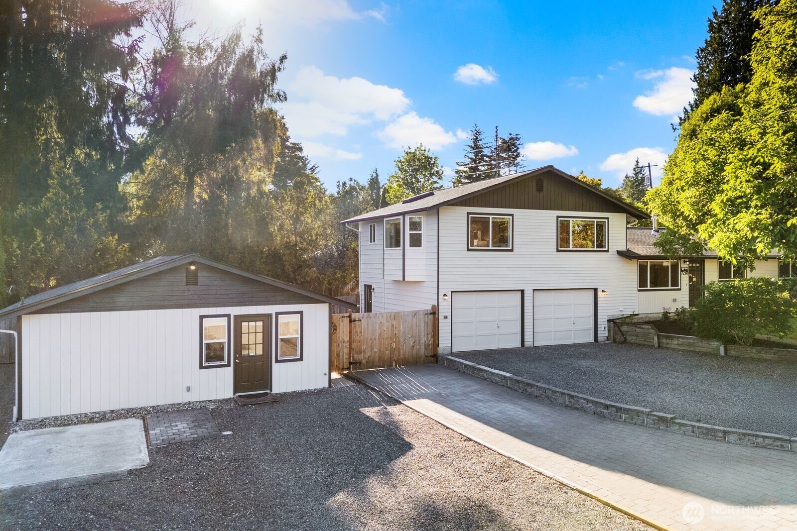 7210 89th Ave Se Property Photo 1