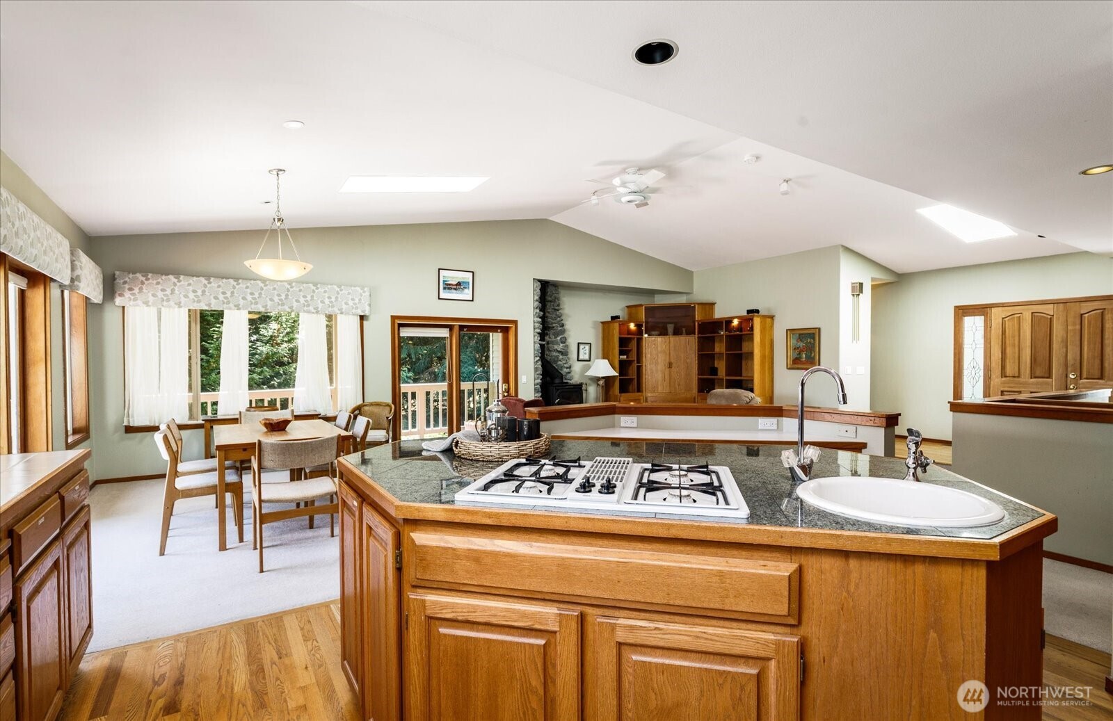 1081 Honeymoon Lake Drive Property Photo 15
