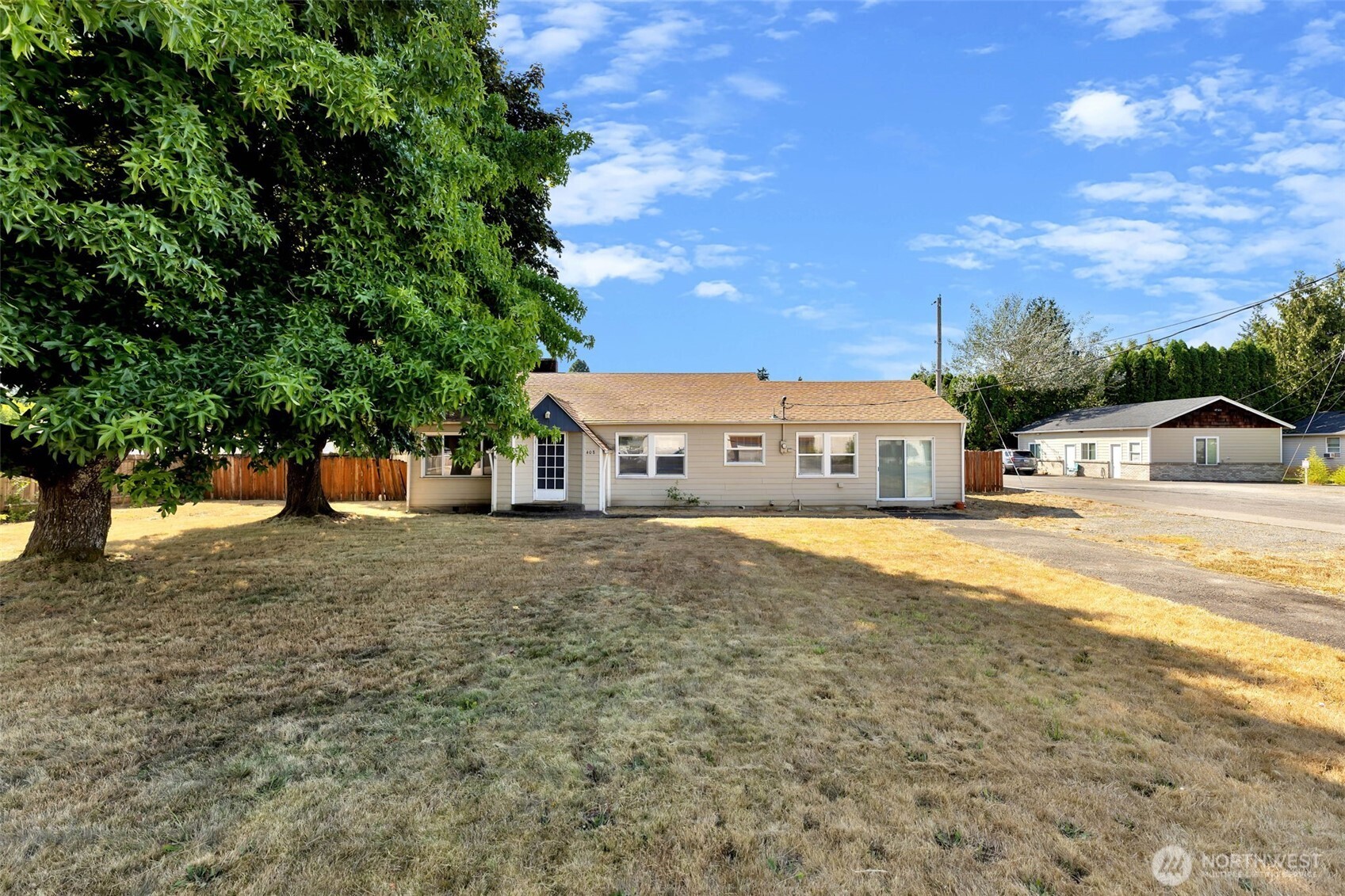 408 S Parkway Avenue Property Photo 1