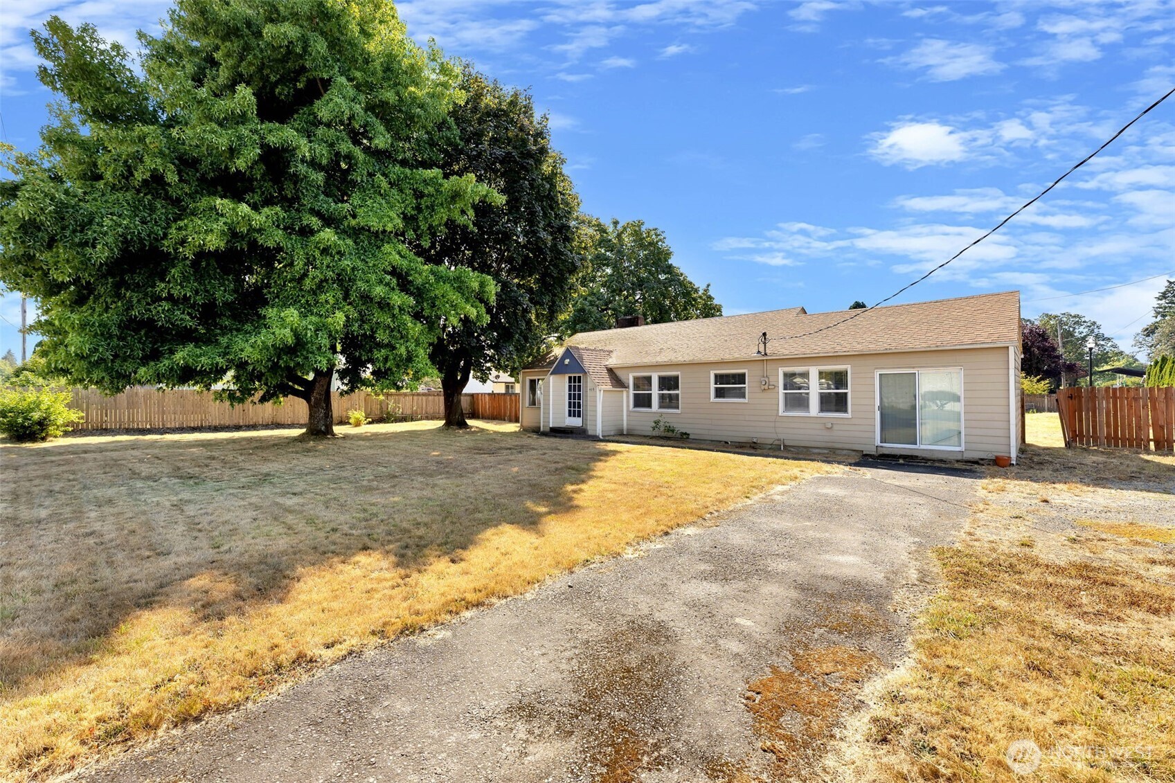 408 S Parkway Avenue Property Photo 2