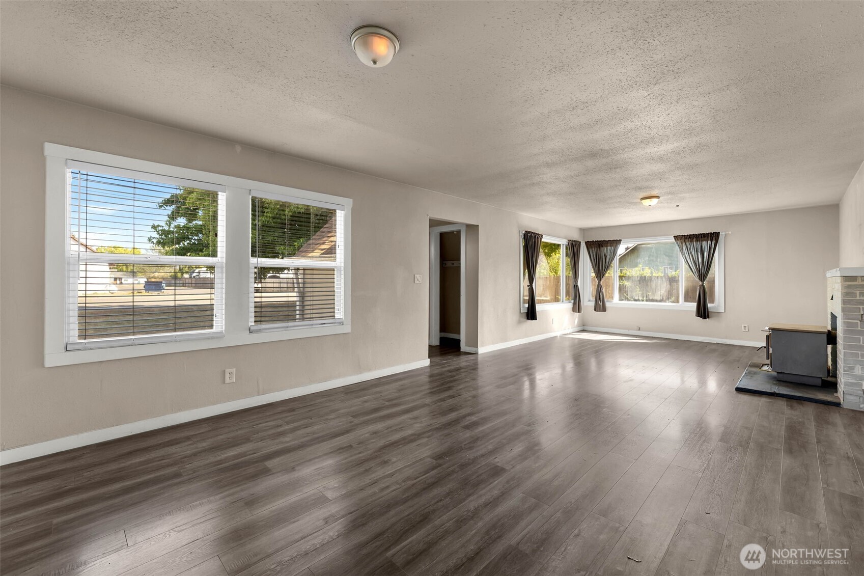 408 S Parkway Avenue Property Photo 6