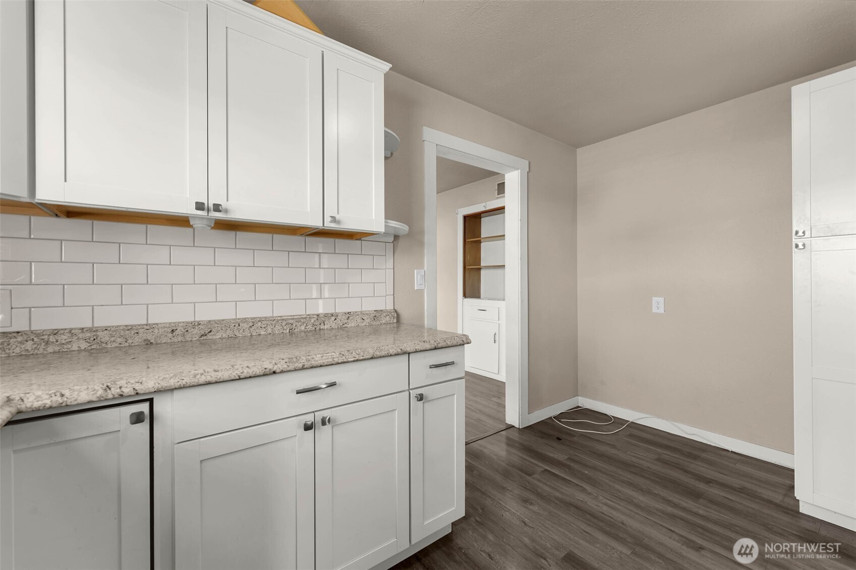 408 S Parkway Avenue Property Photo 10