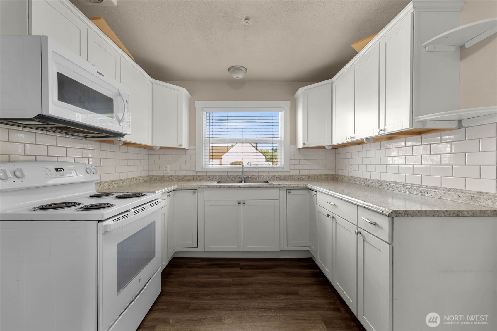 408 S Parkway Avenue Property Photo 12
