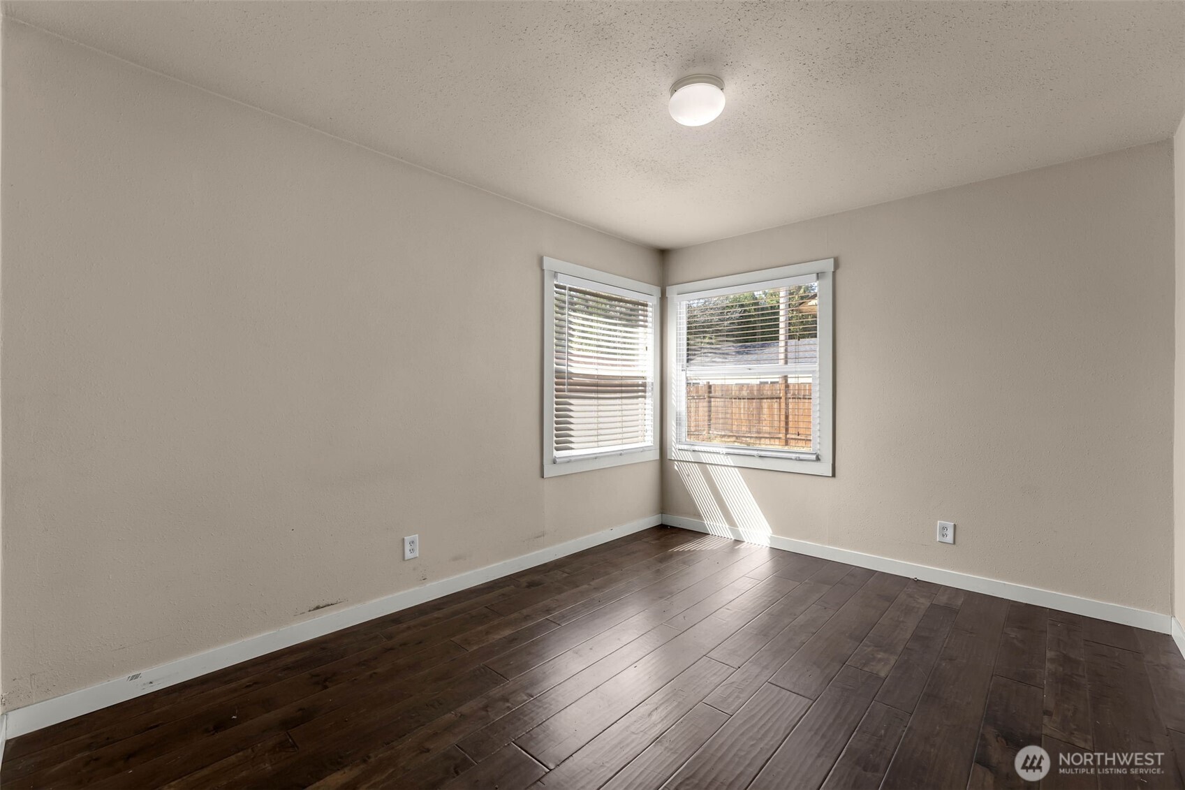408 S Parkway Avenue Property Photo 17