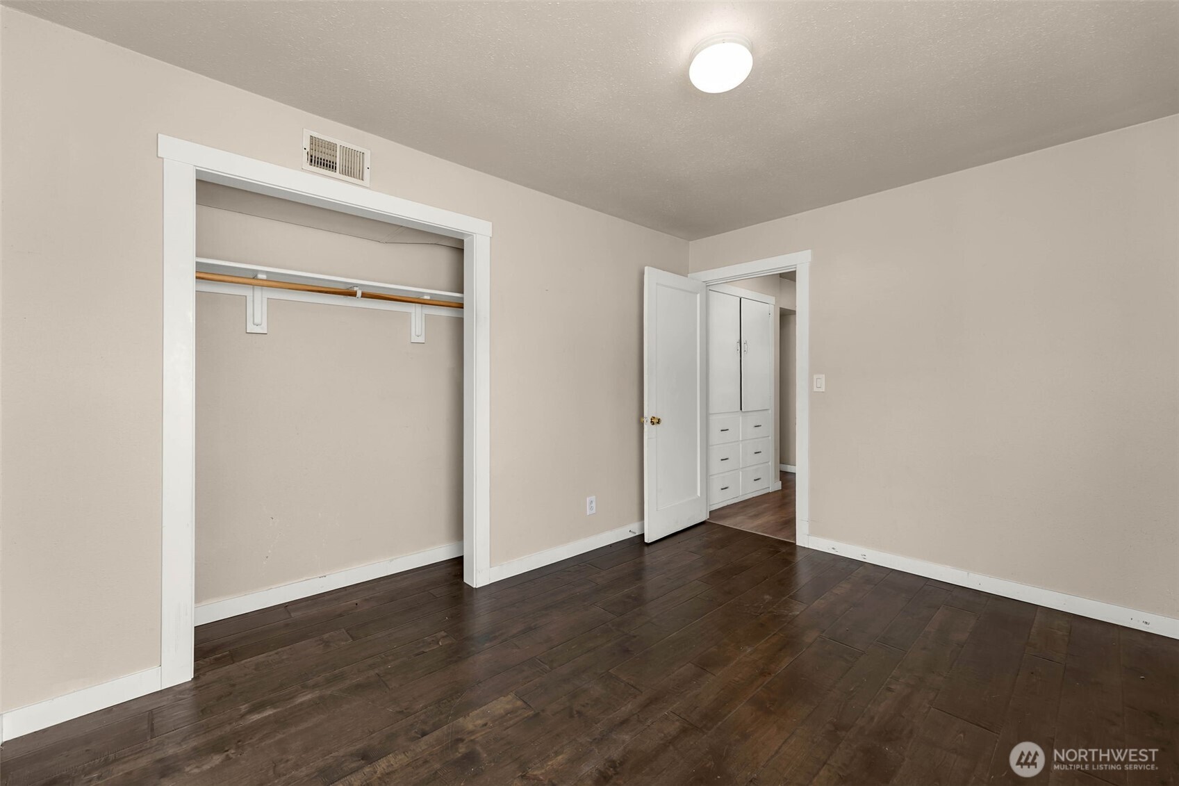 408 S Parkway Avenue Property Photo 18
