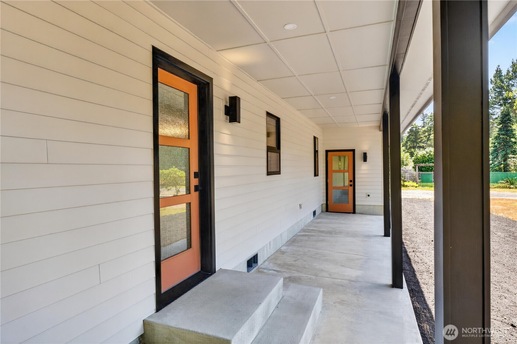 32311 N Place Property Photo 9