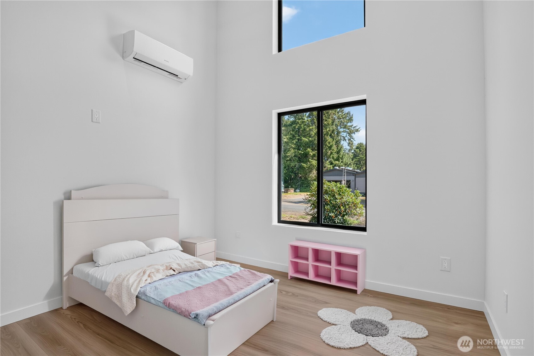 32311 N Place Property Photo 15