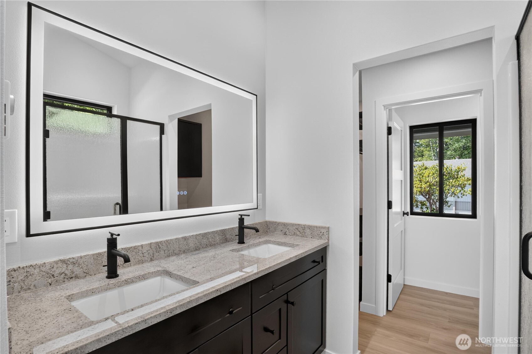 32311 N Place Property Photo 22