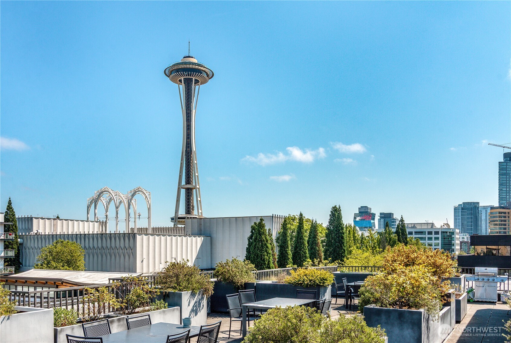 159 Denny Way 214 Property Photo 4