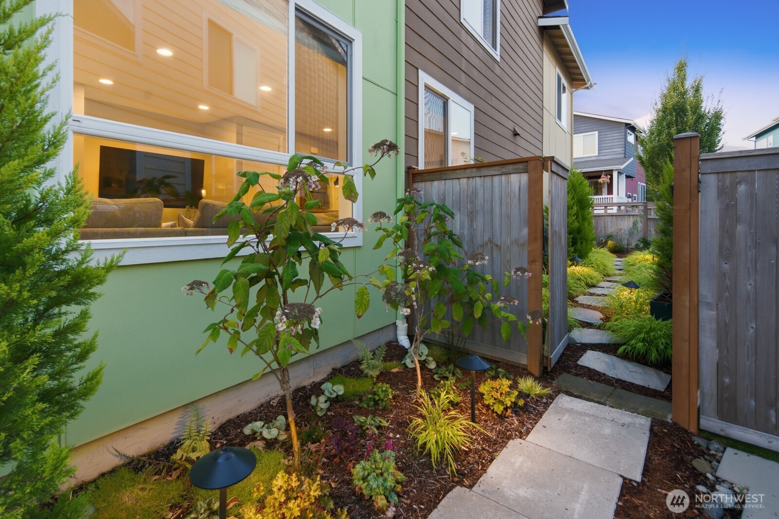 650 Sw 100 Street Property Photo 27