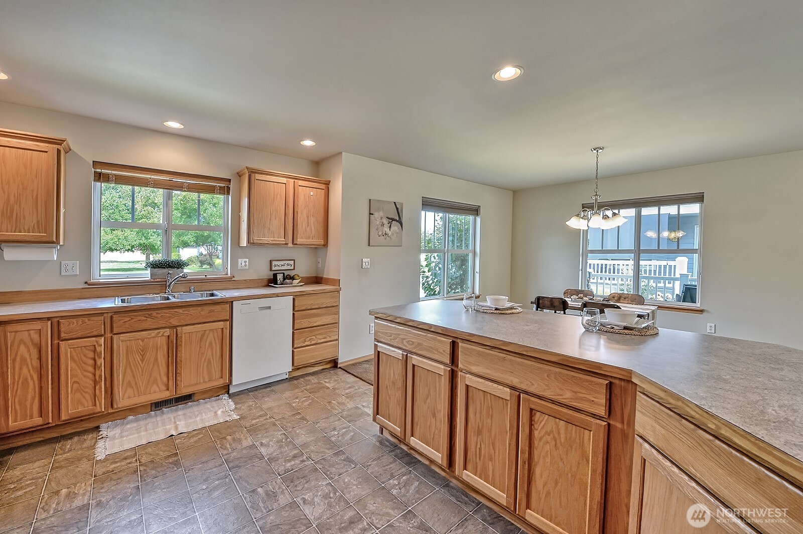500 Fieldstone Loop 49 Property Photo 12