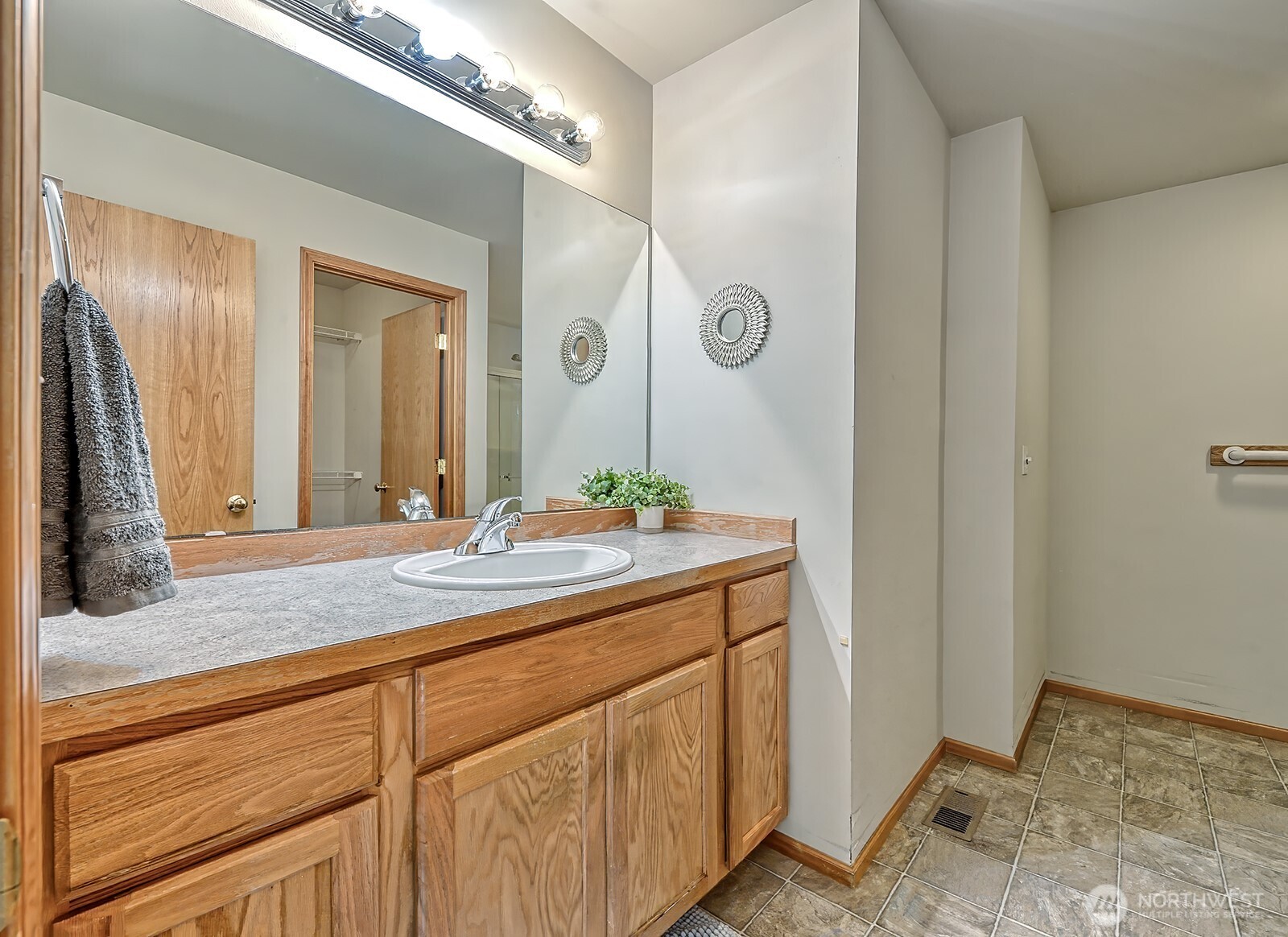 500 Fieldstone Loop 49 Property Photo 19