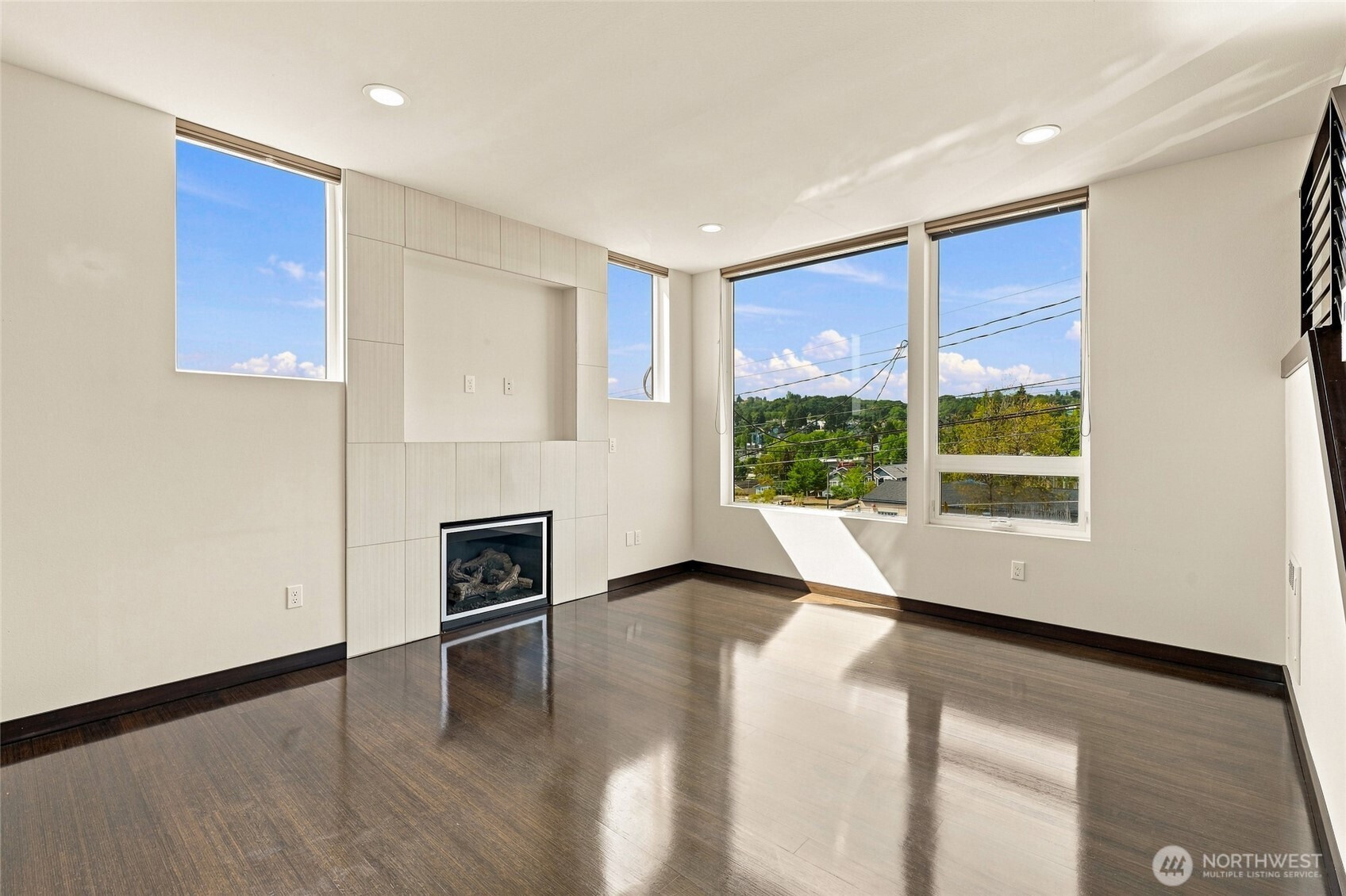 4126 Cascadia Avenue Property Photo 10