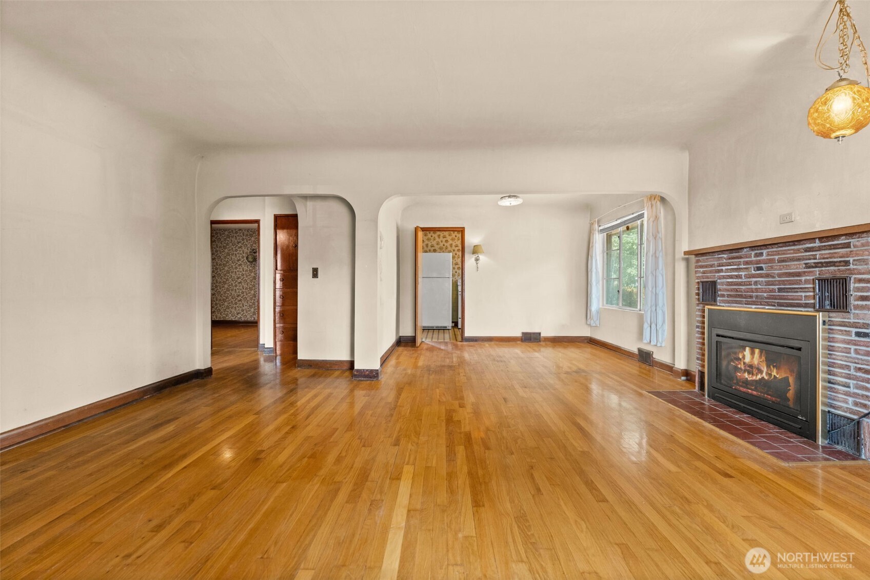 15202 Washington Avenue Property Photo 13