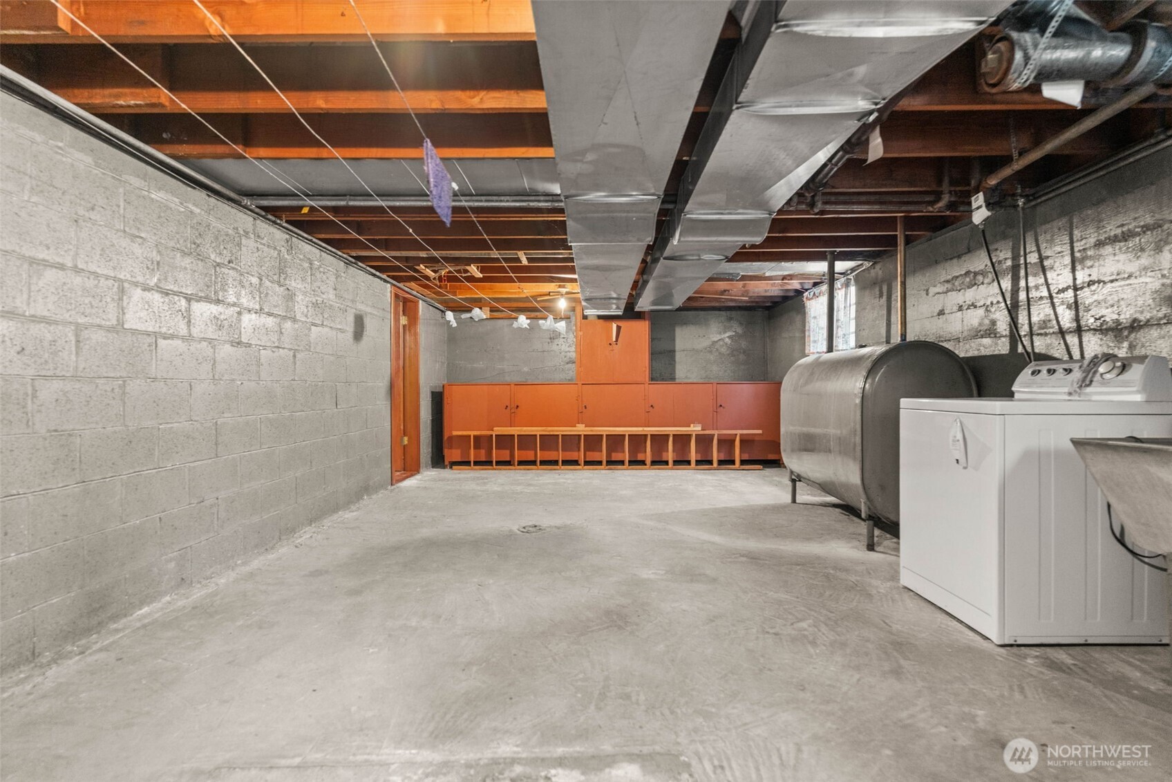 15202 Washington Avenue Property Photo 31
