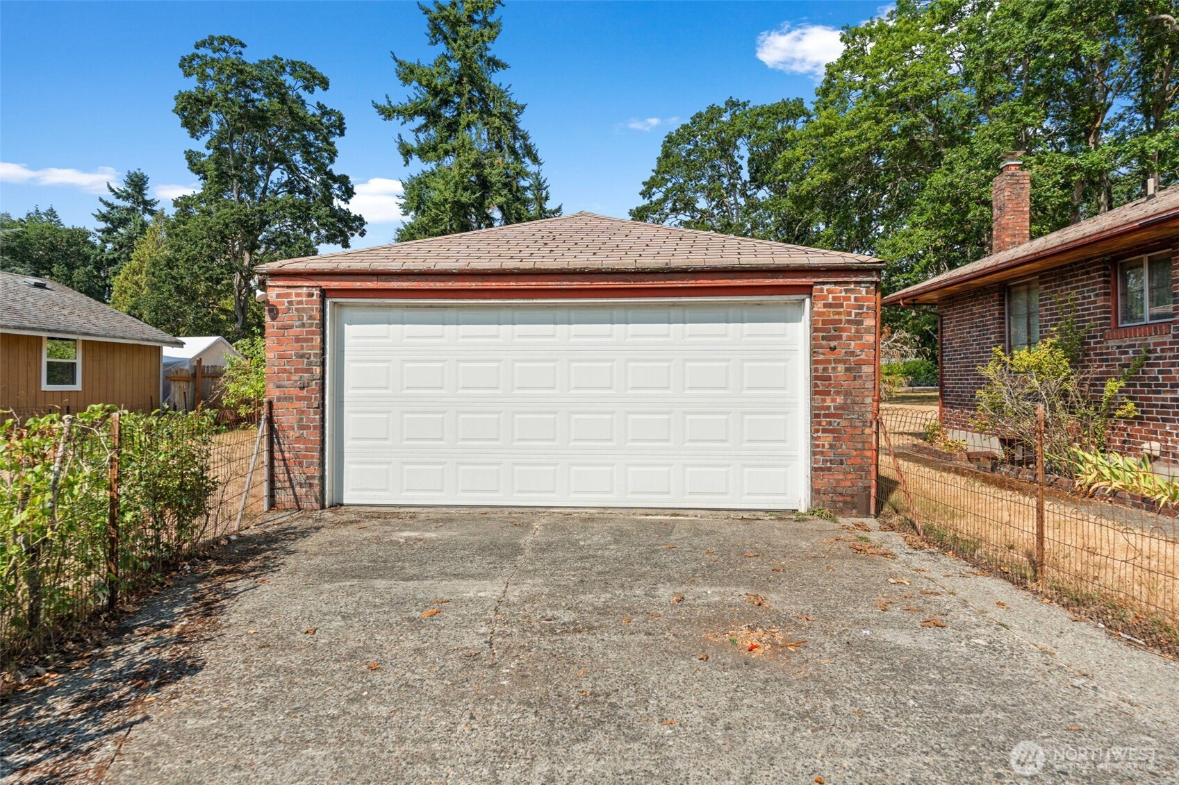 15202 Washington Avenue Property Photo 33