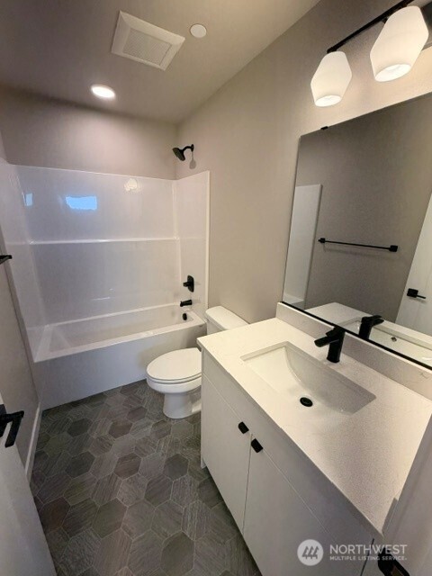 540 (lot 9) Northview Street Property Photo 22